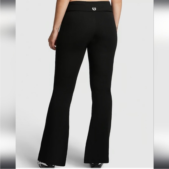 VS Pink Black Fold Over Flare Leggings Yoga Pants Size Medium - Picture 1 of 11